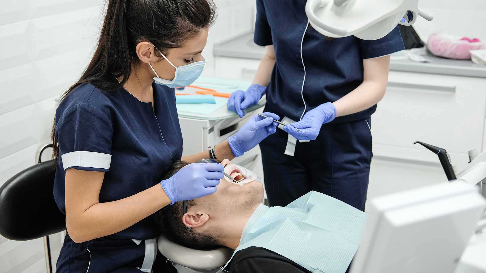 Dental Training Institute in Delhi